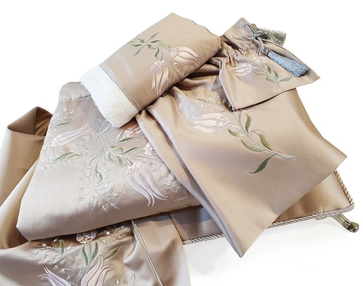 PUDRA ORJINAL MAT SATEN  LALE DESEN BOHÇA SETİ